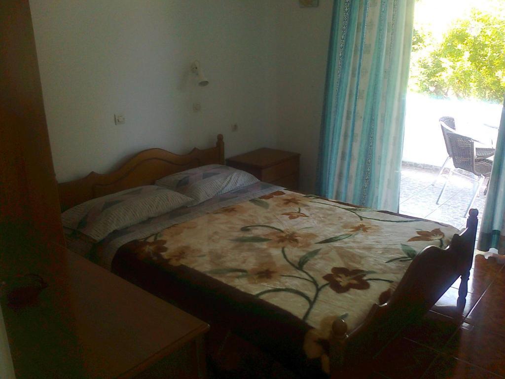 Dionysia Apartments Kéfalos Kamer foto