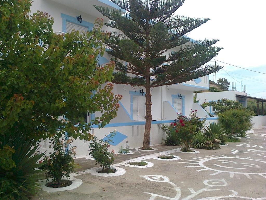 Dionysia Apartments Kéfalos Buitenkant foto